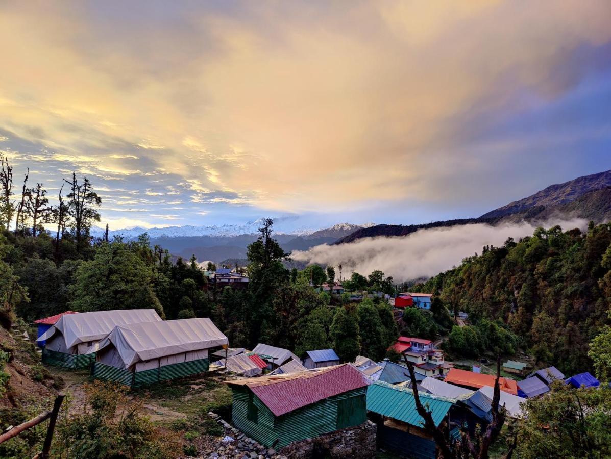 The Bunker House Hotel Chopta Ngoại thất bức ảnh
