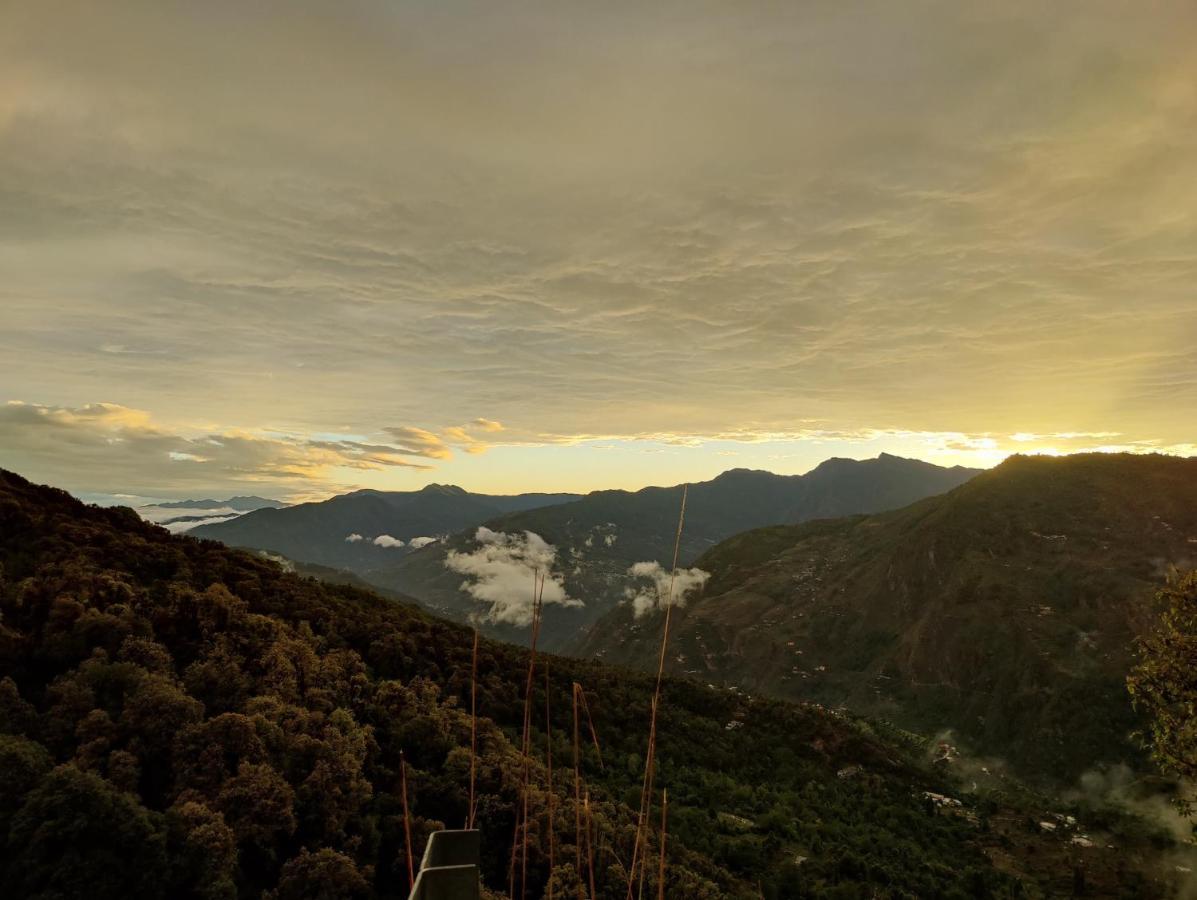 The Bunker House Hotel Chopta Ngoại thất bức ảnh